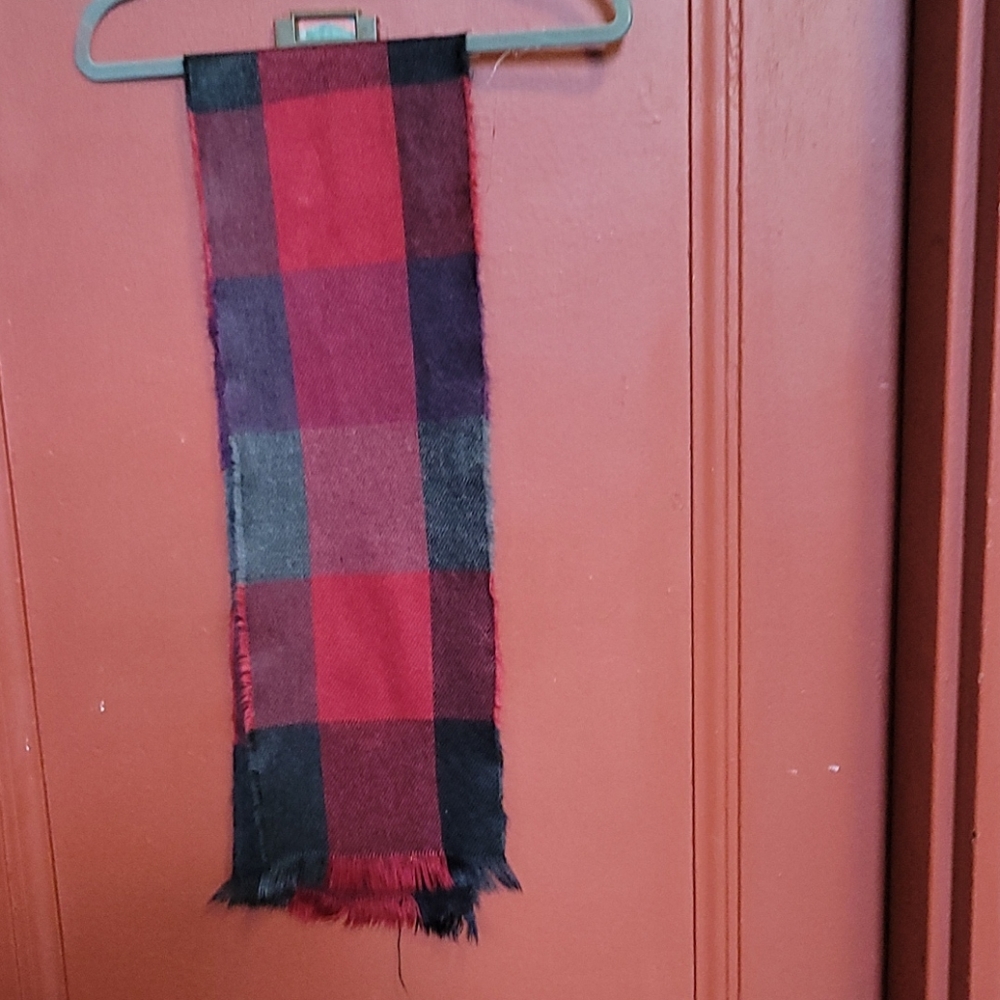 SCARF MULTI COLOUR 100% ACRYLIC